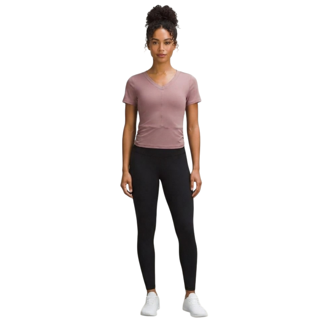 Playera Deportiva con Cuello en V y Costuras Estilizadas Y225G82